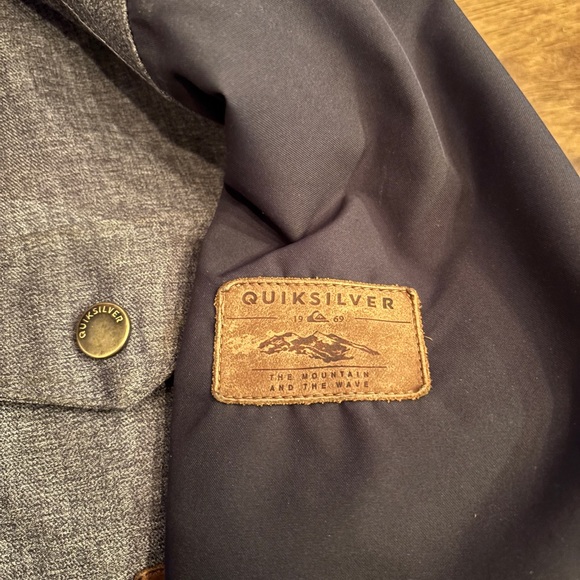 Quicksilver - Picture 2 of 3